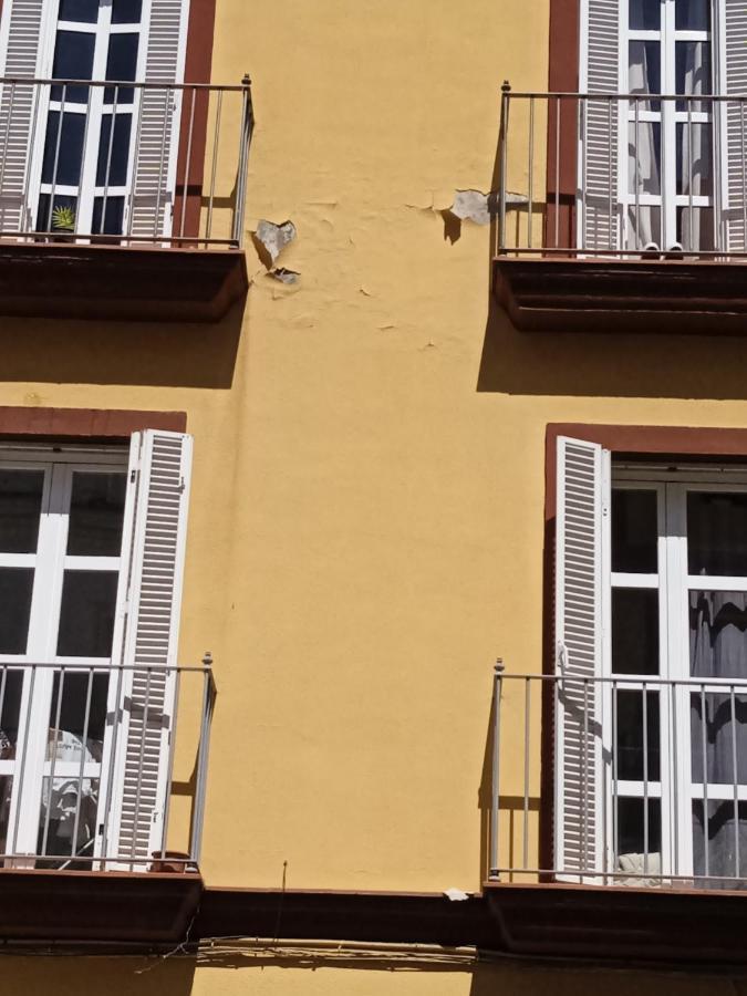 Apartamento Casco Antiguo Exterior Unico En Segunda Planta En Un Edificio De De Dos Plantas Sevilha Exterior foto